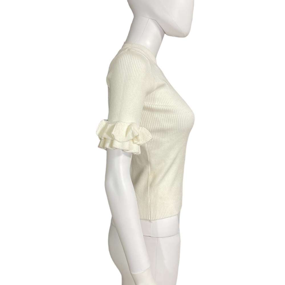 Ivory Raffle Sleeve Sweater
New - Picture 5 of 7